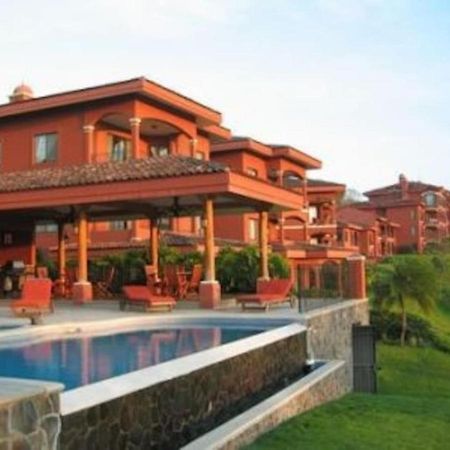 Exclusive Home On Golf Course At Reserva Conchal Is Stunning Inside And Out Плайя-Кончаль Экстерьер фото